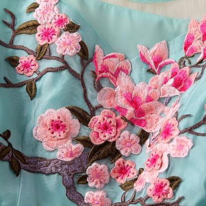 Nature Captured Lace Beautifully Embroidered Drss